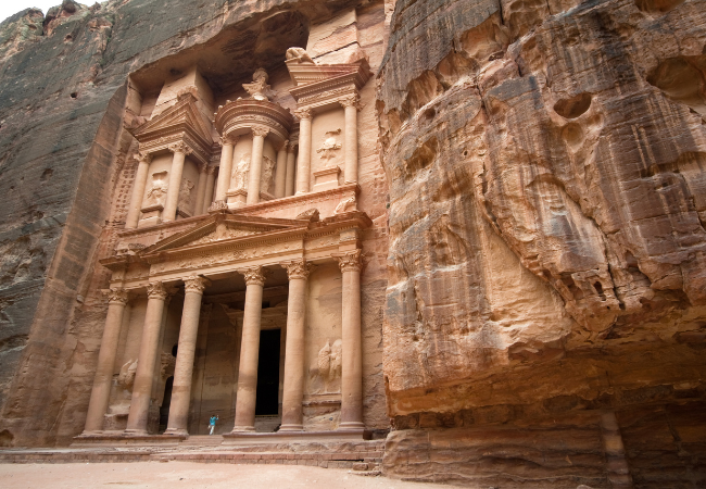 The Petra: Lost City in the Desert